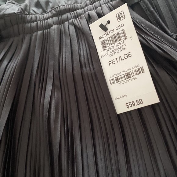 New Womens Macy's Clothing Reseller Liquidation - Picture 4 of 13